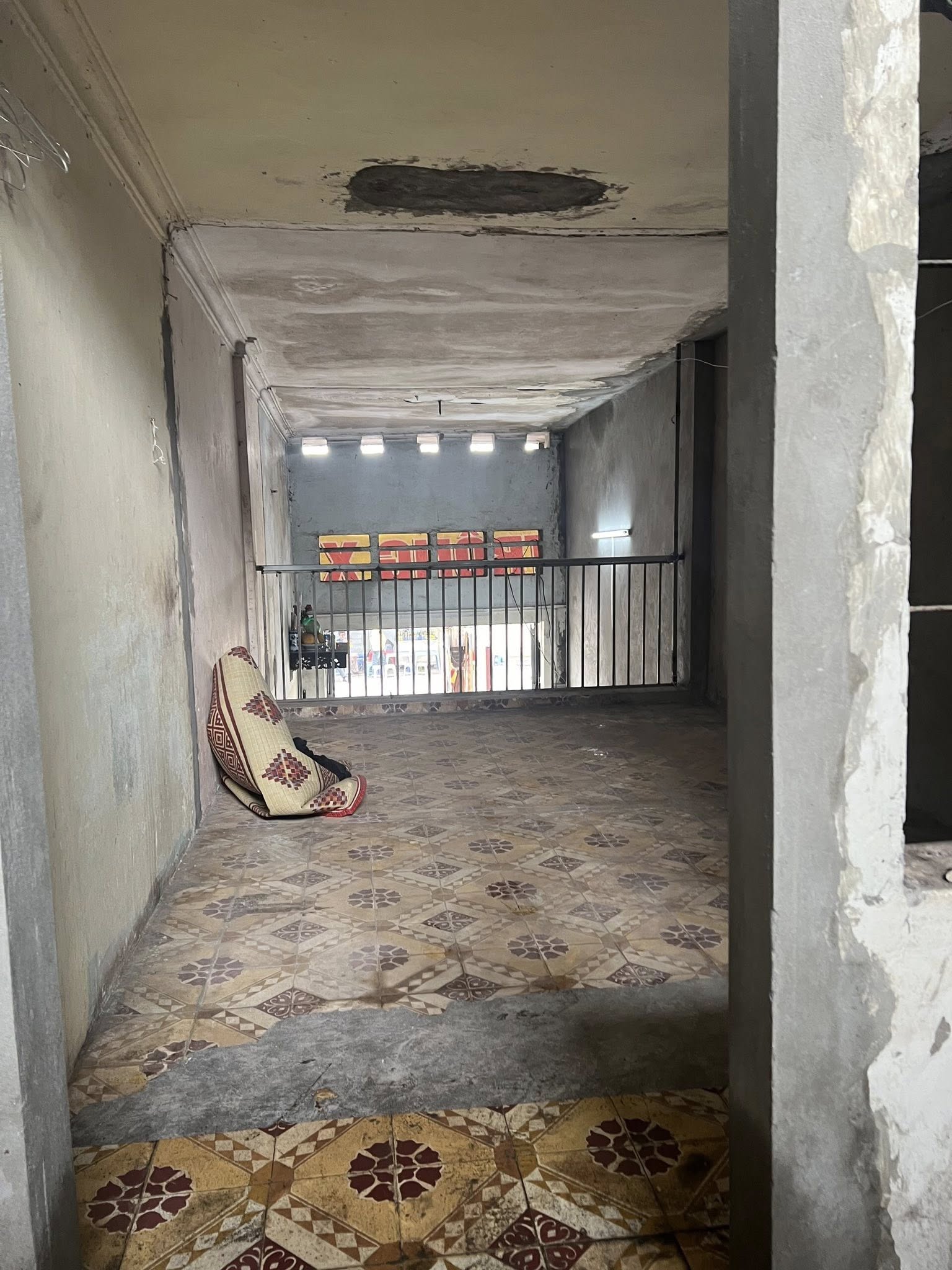 Cho thuê MBKD ngõ ô tô Giải Phóng 70m2 x 1.5 tầng, 13  Triệu cà phê, đồng nát, hàng ăn, VP - Ảnh 3